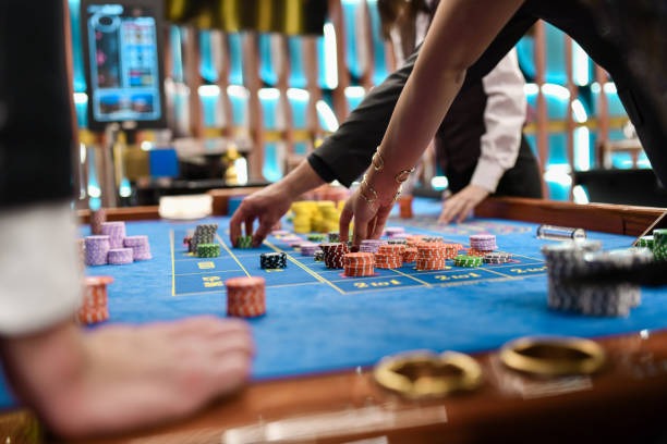 Evolution Gaming professional HD studio with multiple camera angles and live dealers
